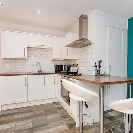 Apartment 1 The Keyes- Stylish & Spacious Apartment With Free Parking York Exterior photo