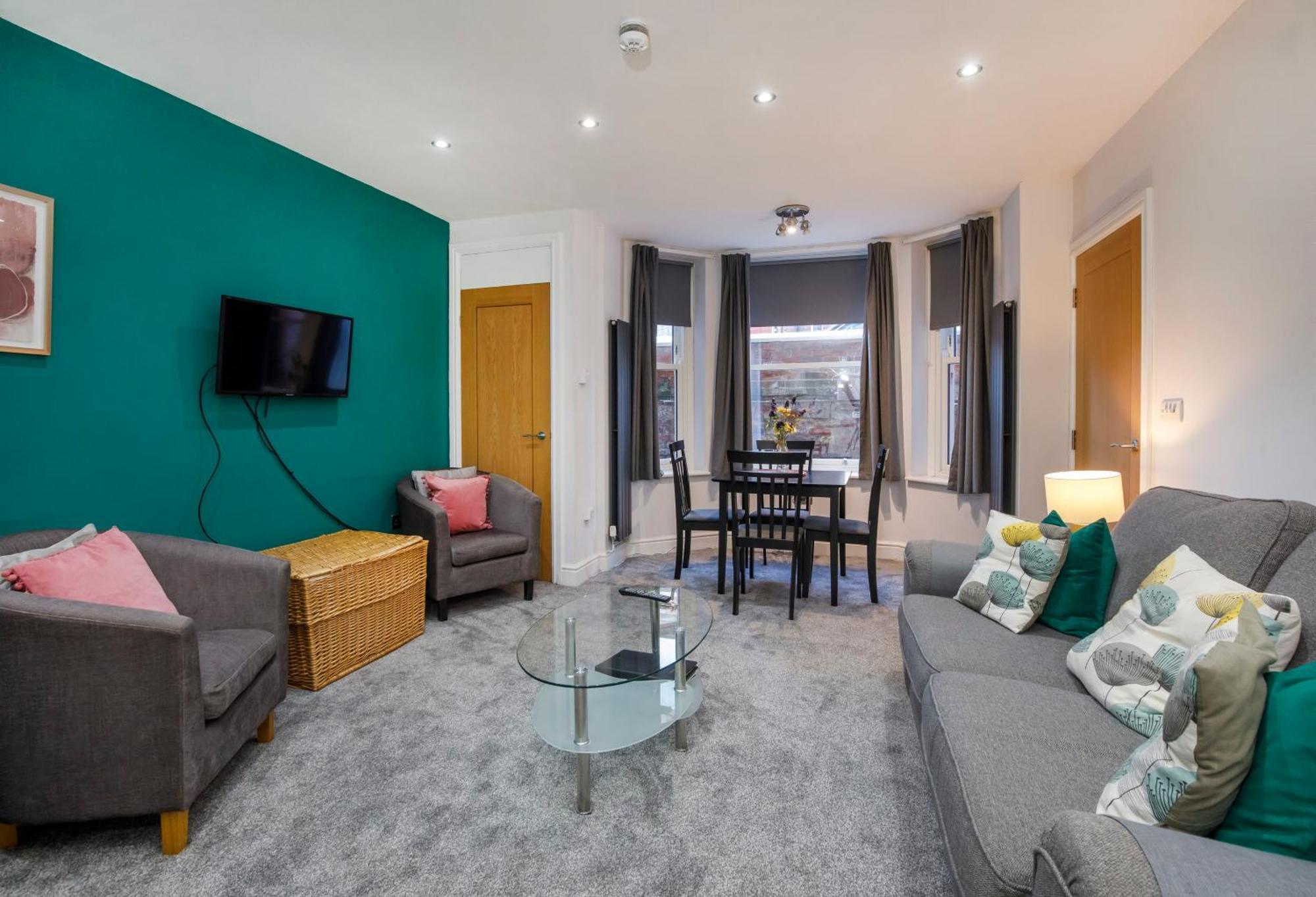 1 The Keyes- Stylish & Spacious With Free Parking Apartamento